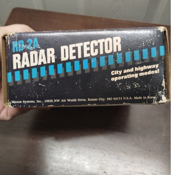 Vintage Maxon RD-2A Radar Detector Anti-Falsing Circuit Superheterodyne Receiver - Picture 3 of 6